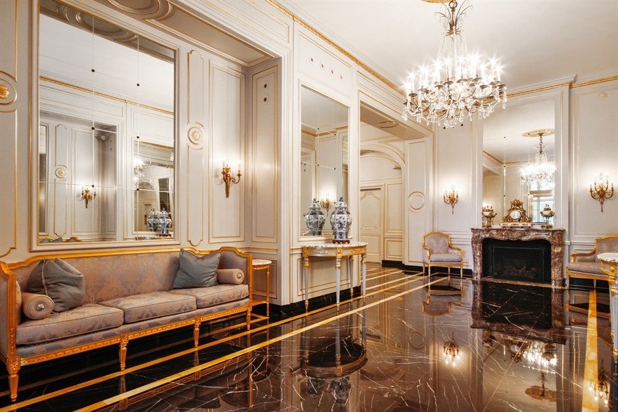 179 East Lake Shore Drive Chicago