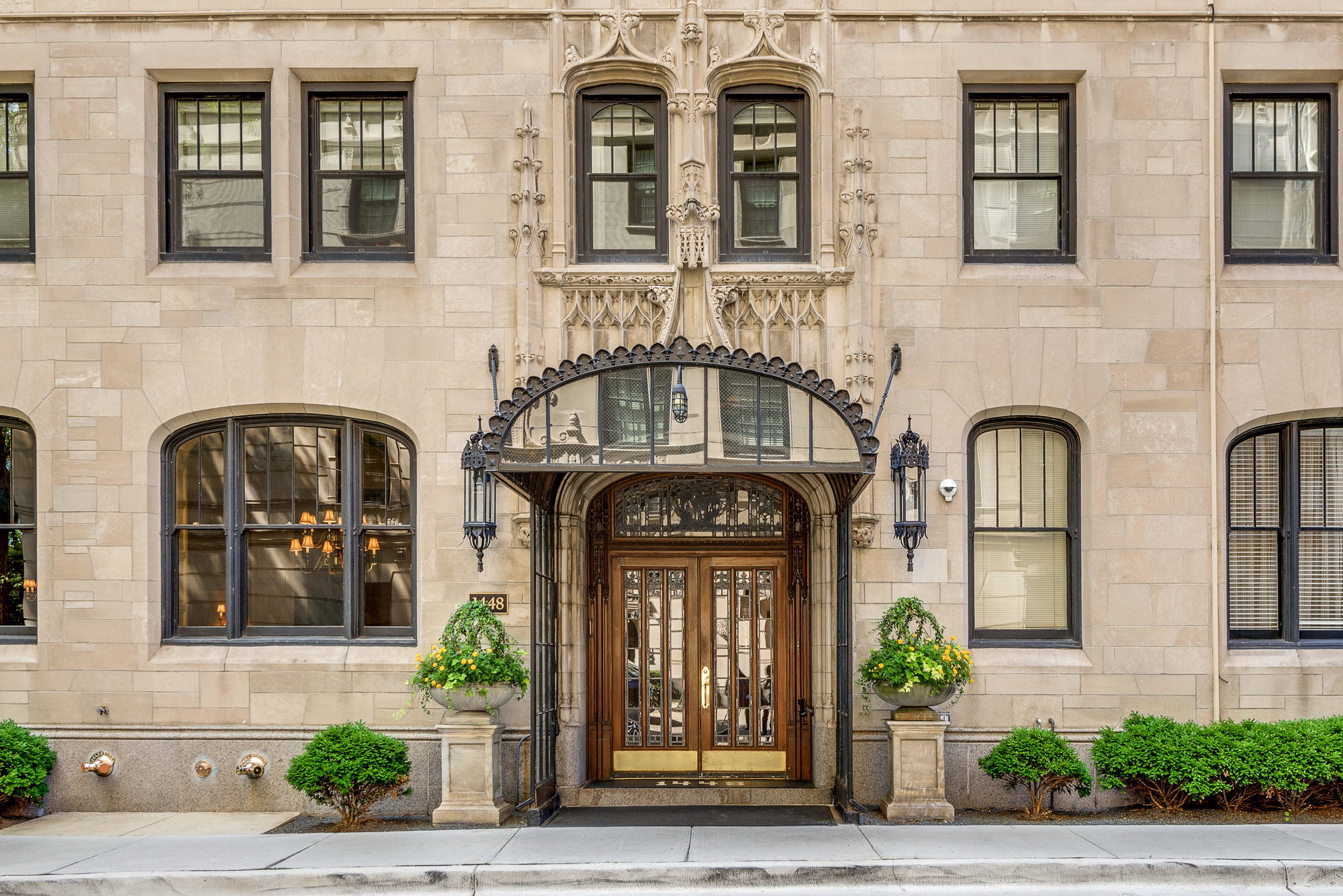 1448 North Lake Shore Drive 1C Chicago